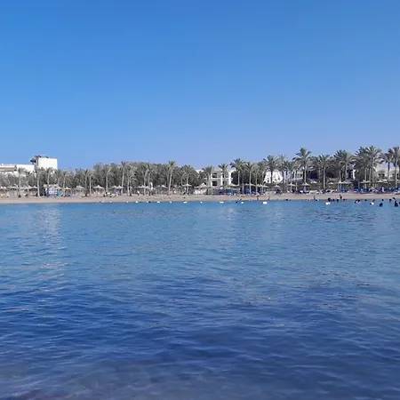 Mirage Bay Resort & Aqua Park Apartment-2
