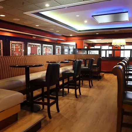 Four Points By Sheraton Wakefield Boston Hotel & Conference Center-3
