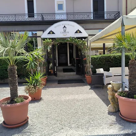 Hotel 4 Lampioni-3