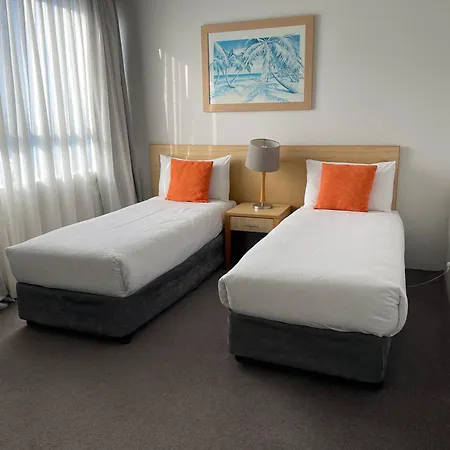 Boathouse Resort-2