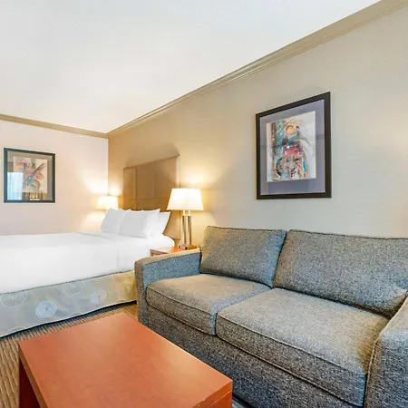 Best Western Plus Barclay Hotel-2