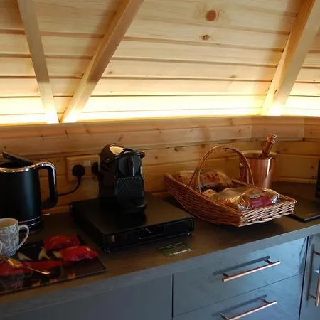 Romantic Rural Retreats-2