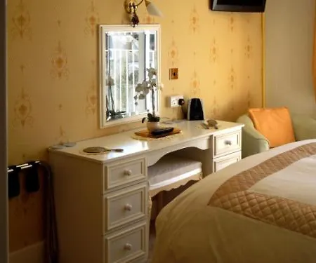 Mounthaven Guest House-3