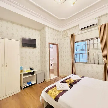 Truc Huyen Hotel-2