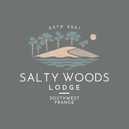 Salty Woods Lodge, Ocean Boutique B&B-3