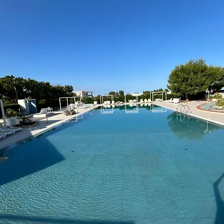Villa Lamandia-2