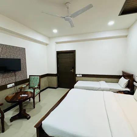 Hotel Tirth By Sonu'S-2