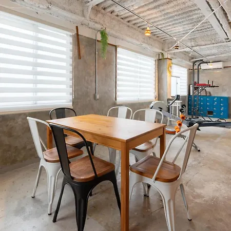 U.House-3