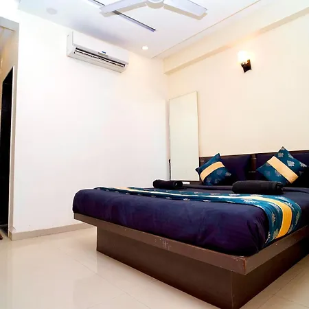 Hotel Shri Govind-3