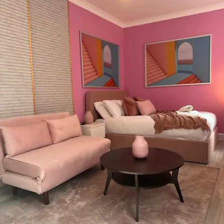 Devonshire Terrace Studios-2