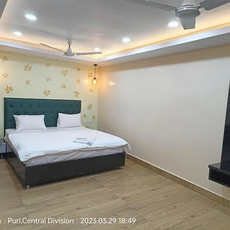 Santosh 2 Inn Puri-2