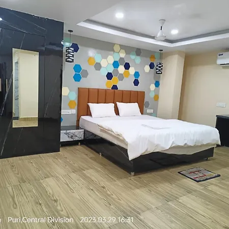 Santosh 2 Inn Puri-3