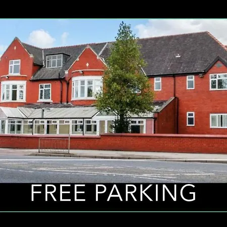 Trivelles Mayfair,Stockport-2