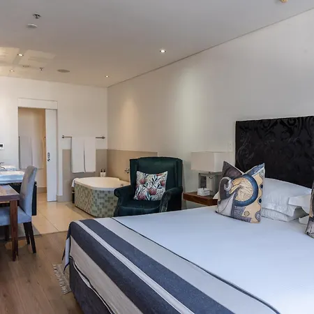 Newkings Boutique Hotel-2