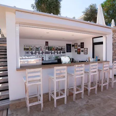 Greenbeach Hotel-3