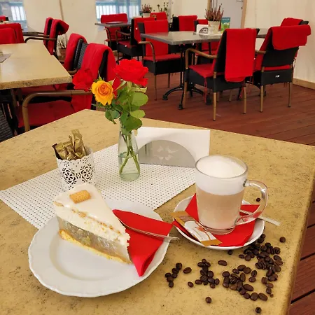 Cafe'Seestrasse-3