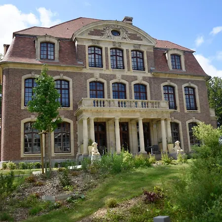 DOMITYS - Le château de la Pilule-2