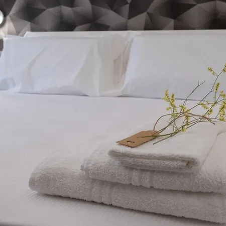 Coraline Deluxe Rooms-3