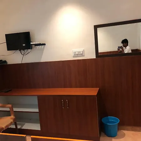 Hotel Thilak-2