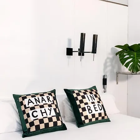 Chic&Basic Born Boutique Hotel-2