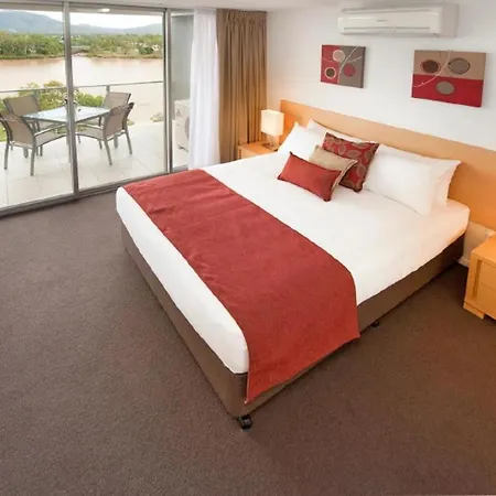 Edge Apartment Hotel-3