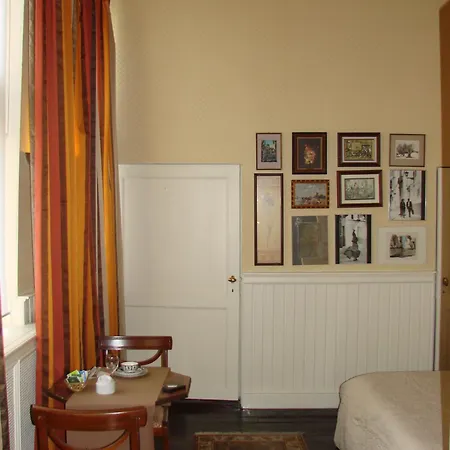 Aparthotel De Beek Anno 1410-3