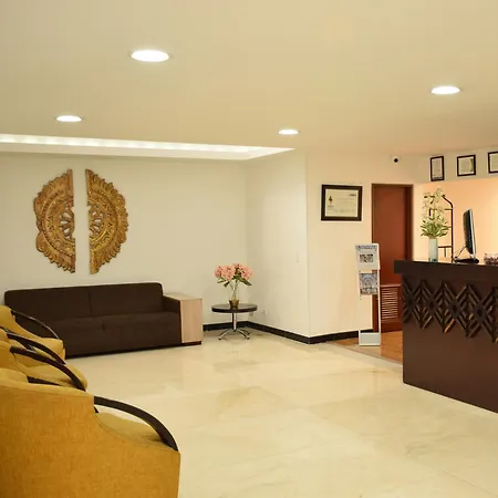 Richmond Suites Hotel-3