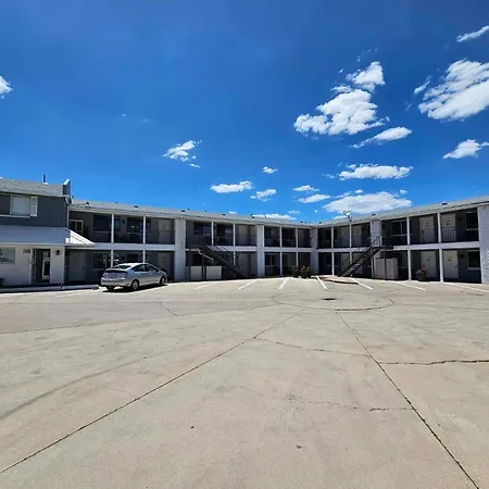 El Rancho Motel-3