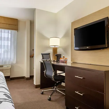 Sleep Inn & Suites Grand Forks Near Alerus Center-2