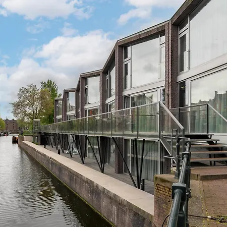 Yays Amsterdam Prince Island By Numa-3