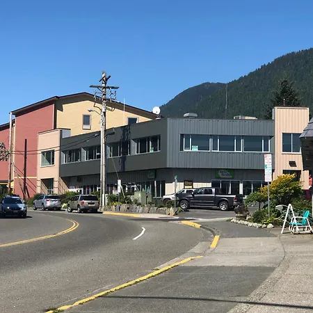 Aspen Suites Hotel Sitka-3