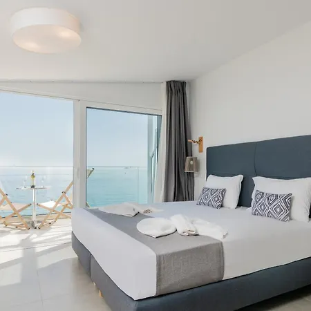 Golden Coast Beachfront Resort-2