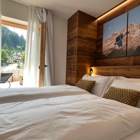 Alpine Days Mountain Home-3