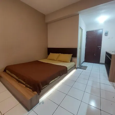 Emerald Apartel-3