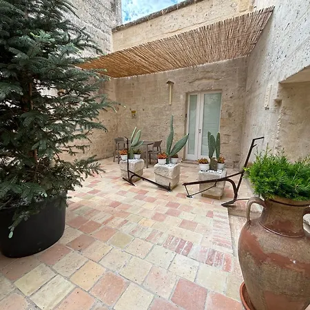 Benedetta Sassi Suite-3
