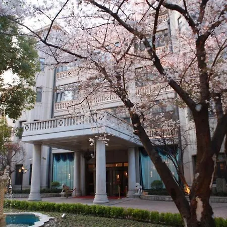 Donghu Hotel-2