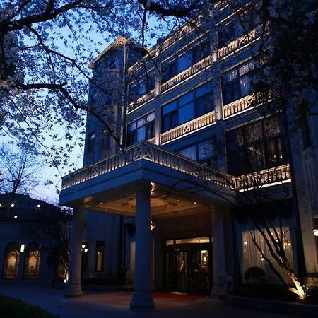 Donghu Hotel-3