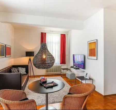 WHLIVING - Apartments&Studios in Konstanz-2