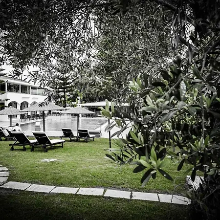 Vallian Village Hotel-2