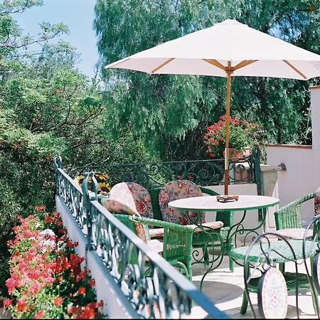 Porto Romano Guest House-3