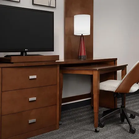 Courtyard By Marriott Syracuse Downtown At Armory Square-3