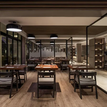 Courtyard By Marriott Siem Reap Resort-2
