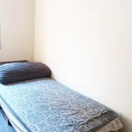 Fractal Hostel-3