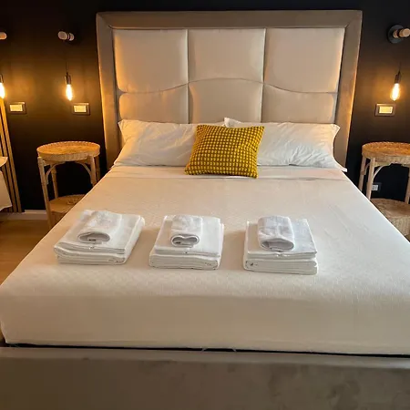 Wow Rome Home-3