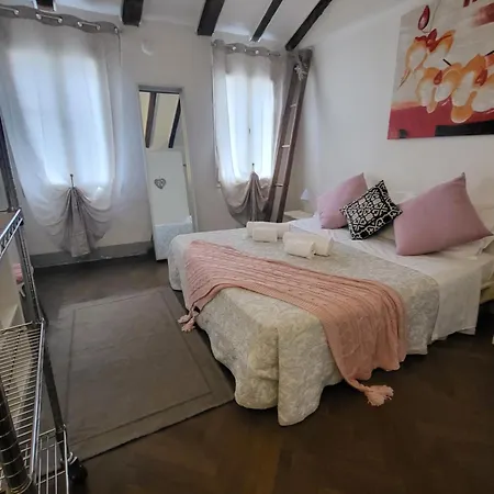 19 Borgo Cavour-2