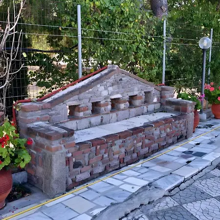 Theofilos Classic Hotel-3