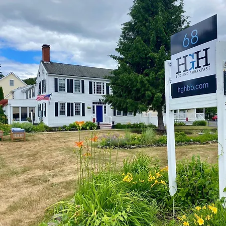 Holiday Guest House Bed & Breakfast-2