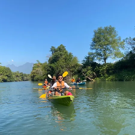 Riverside Boutique Resort, Vang Vieng-2