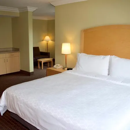 Holiday Inn Express Hotel & Suites Vacaville By Ihg-3