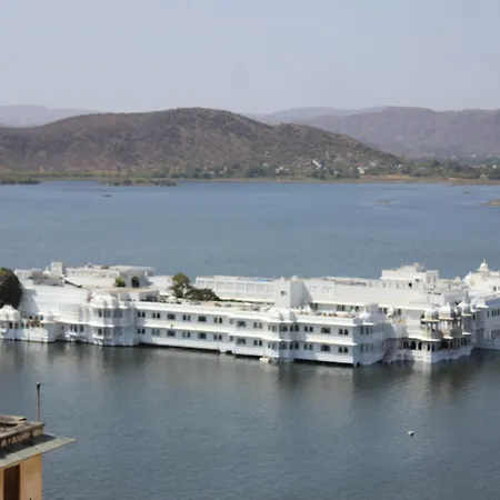 Raj Niwas-2